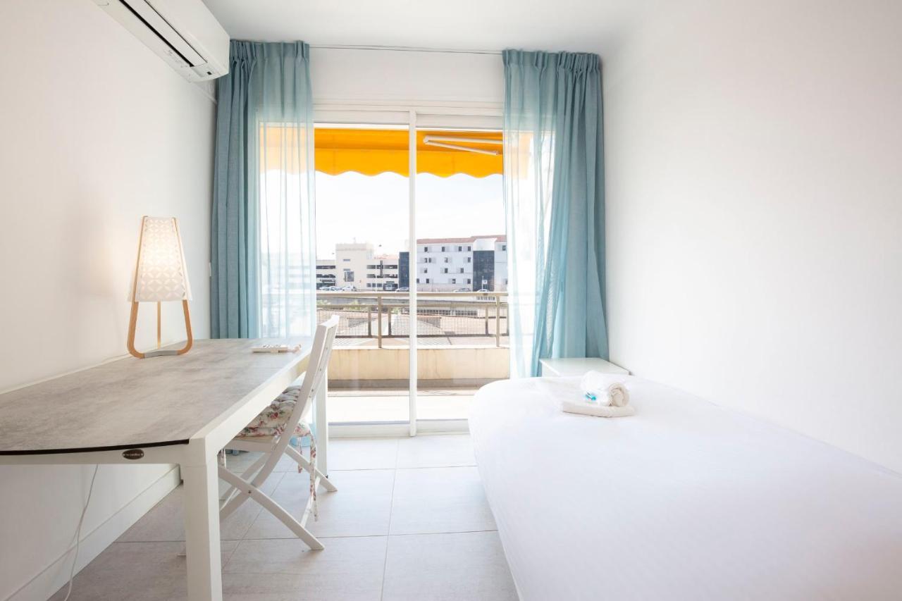 We Cannes ! Cosy 2-Bedroom Apartment With Terrace Cannes Center Bagian luar foto
